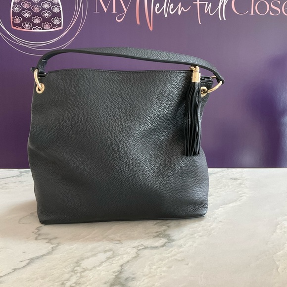 Sold Gorgeous Gucci Soho Tote black - Picture 5 of 16